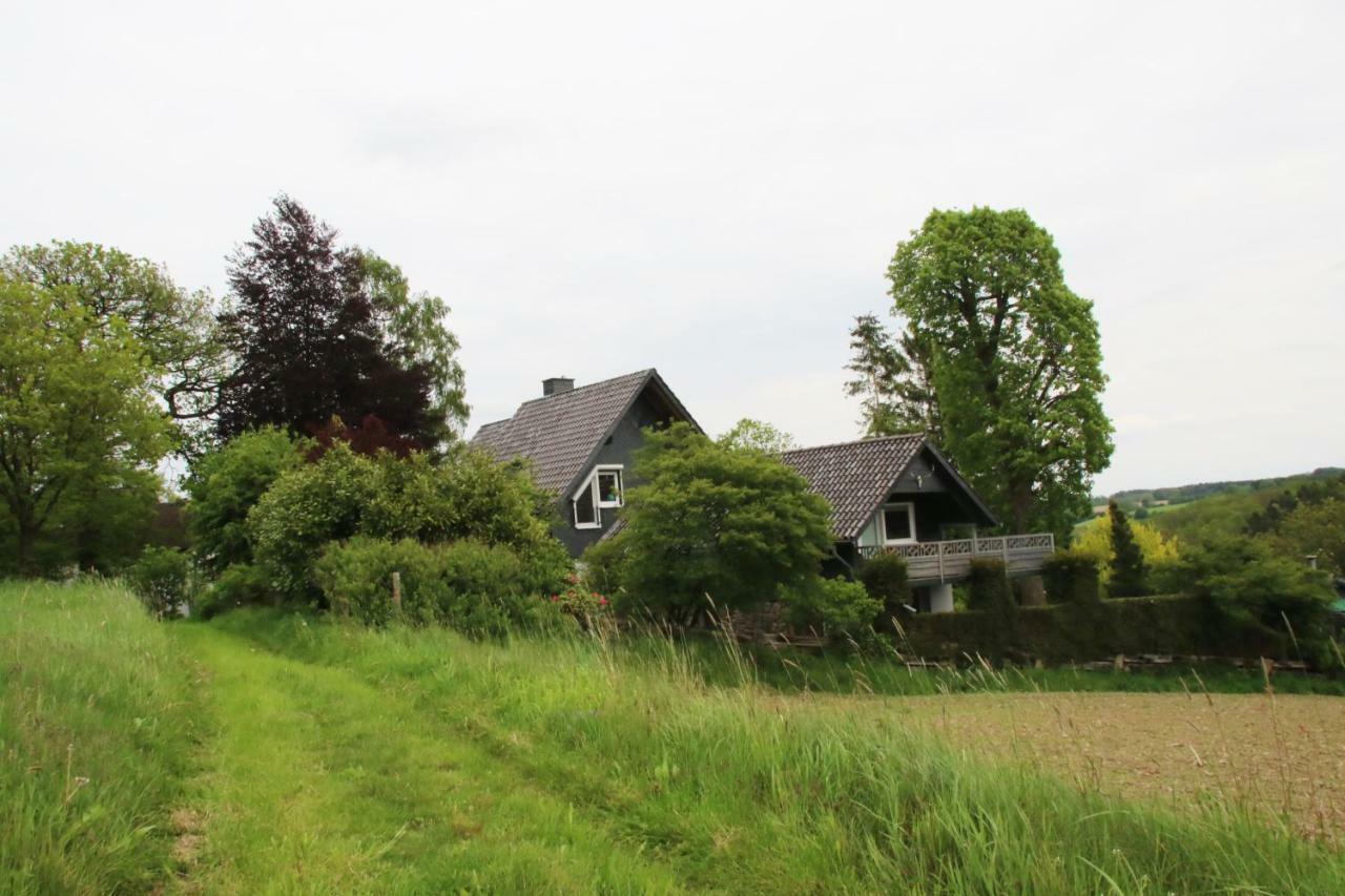 Kleines Haus Mitten In Der Natur Mit Eigener Terrasse Und Sonnenbalkon Halver Екстериор снимка